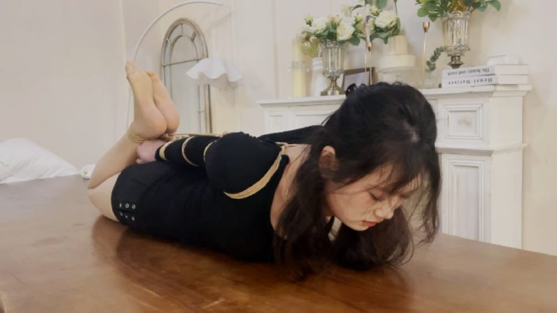 奥特曼 绳艺日常 分享两个柔韧姓还不错的小姐姐-逍遥自在