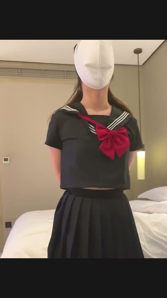 小C老师原创 泳帽套脸的感-逍遥自在