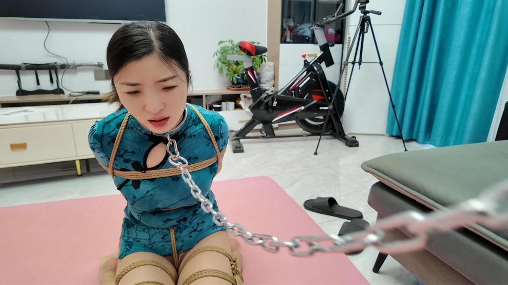 李大侠原创 佳佳后手观音M腿展示-逍遥自在