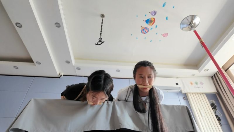 一绳所爱工作室定制 姐妹花参观绳艺体验店（下） 难度升级 紫涵&晓晓两大美女高跟美腿+驷马紧缚+绳艺访谈+口塞堵嘴-逍遥自在