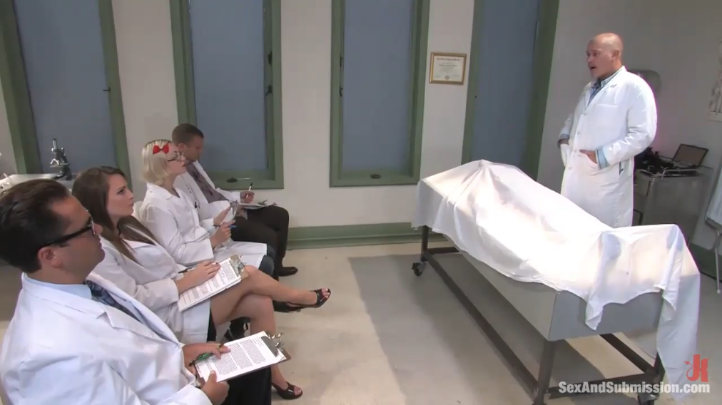 【欧美绳艺】女护士的绝对零度群调事件-逍遥自在