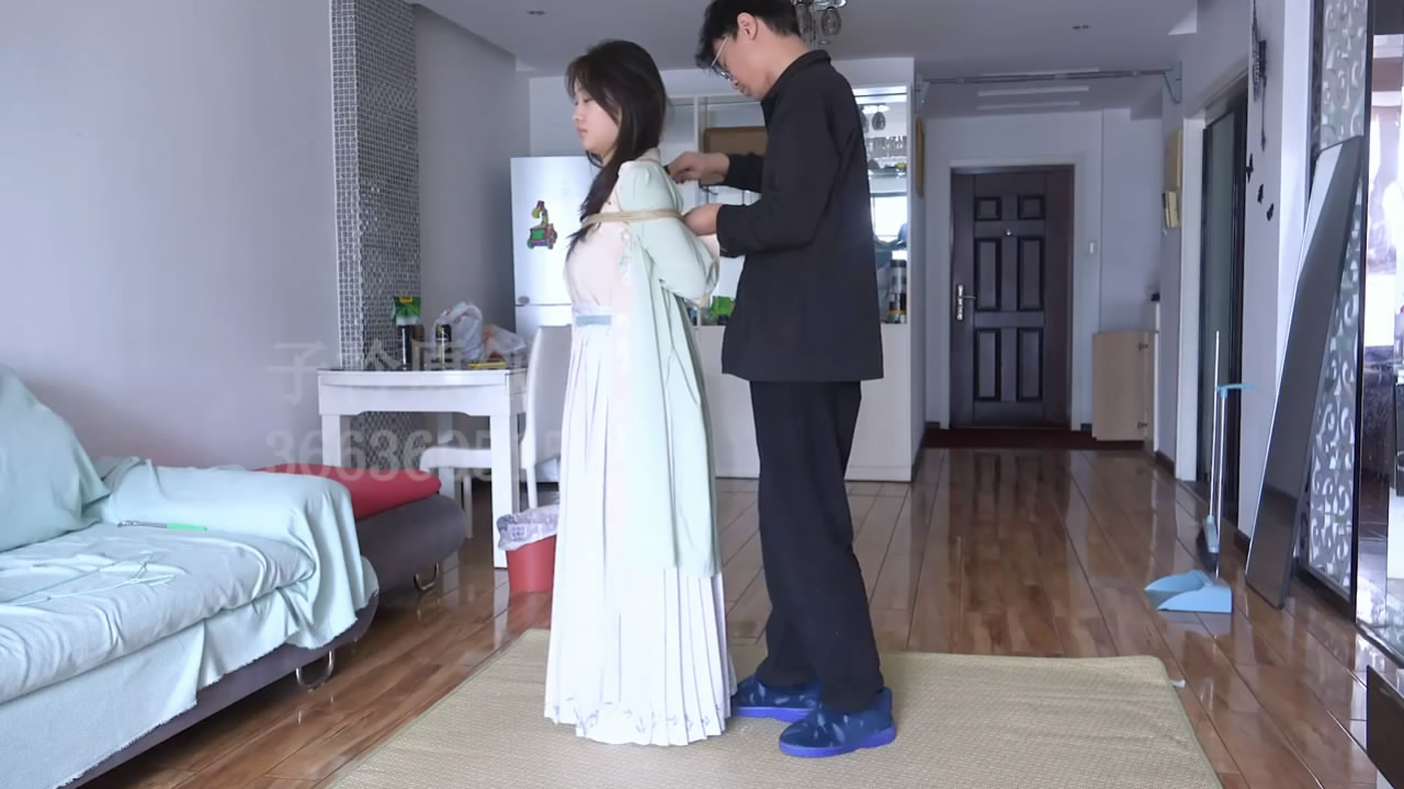 035157jtse7xl1xymyqzm6