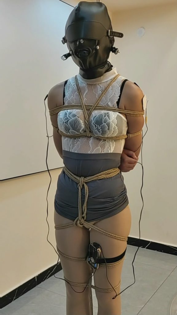 053053mrbhs99d9u49rhub