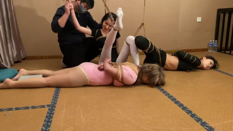 山鬼工作室】奴下奴。曼曼带着自己的两个小m（雯雯 孙若微）找自己的主人。-逍遥自在