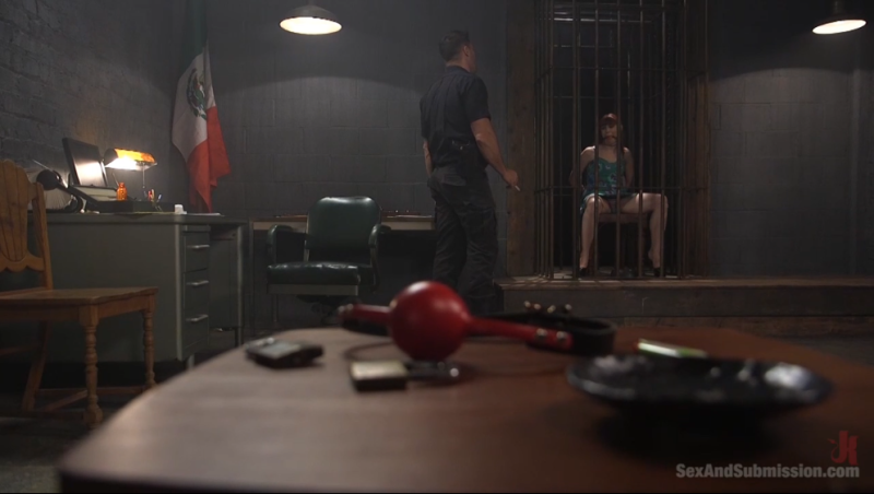 【欧美绳艺】刑房囚禁女子忍受残酷的折磨责罚-逍遥自在