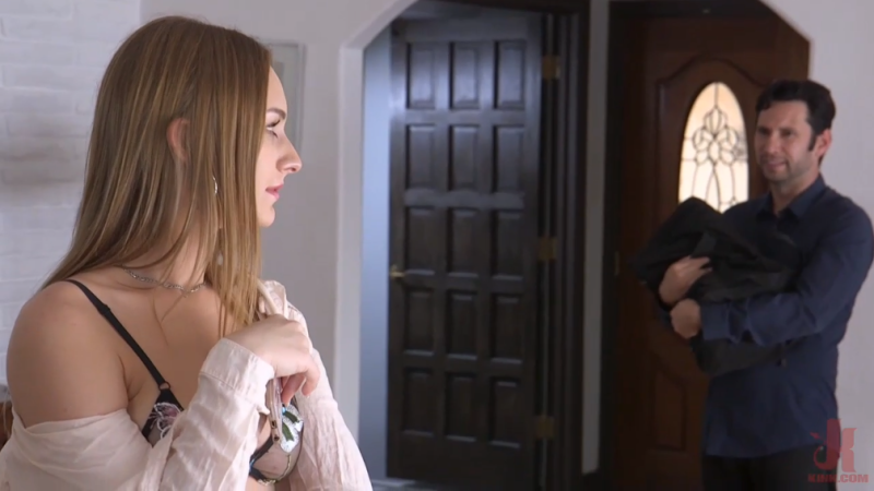 【欧美绳艺】妻子无耻行为彻底激怒丈夫邪恶之心-逍遥自在