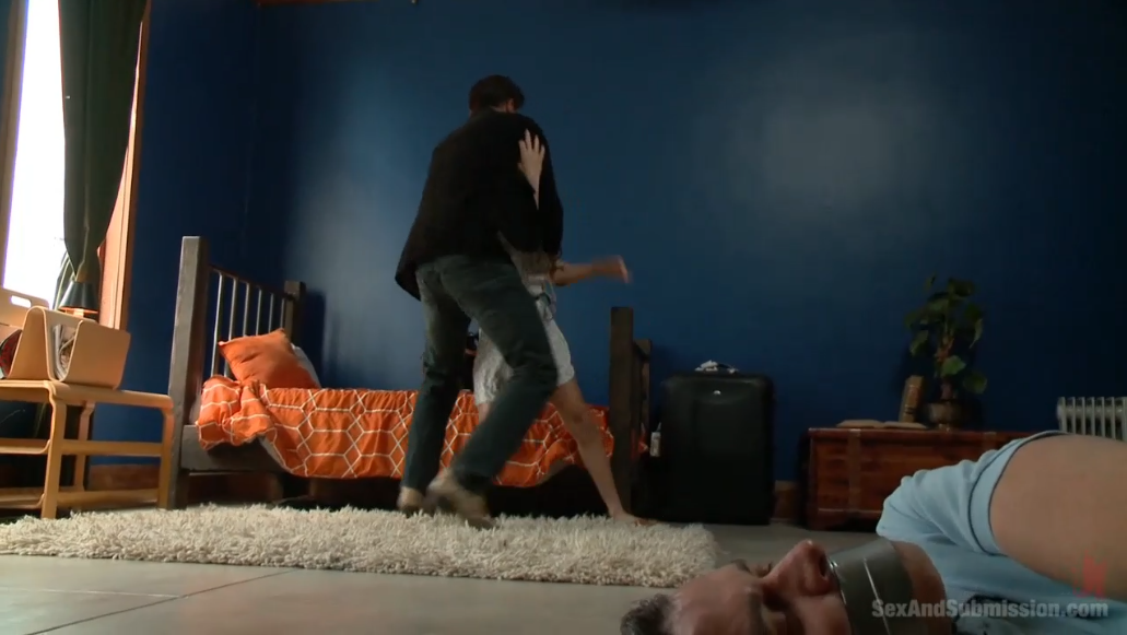 【欧美绳艺】女子家中遭遇不幸中的劫持绑架-逍遥自在