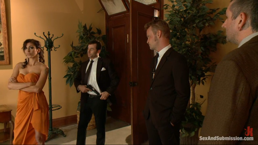 【欧美绳艺】被间谍出卖暗杀失败后被擒获的女子特工-逍遥自在