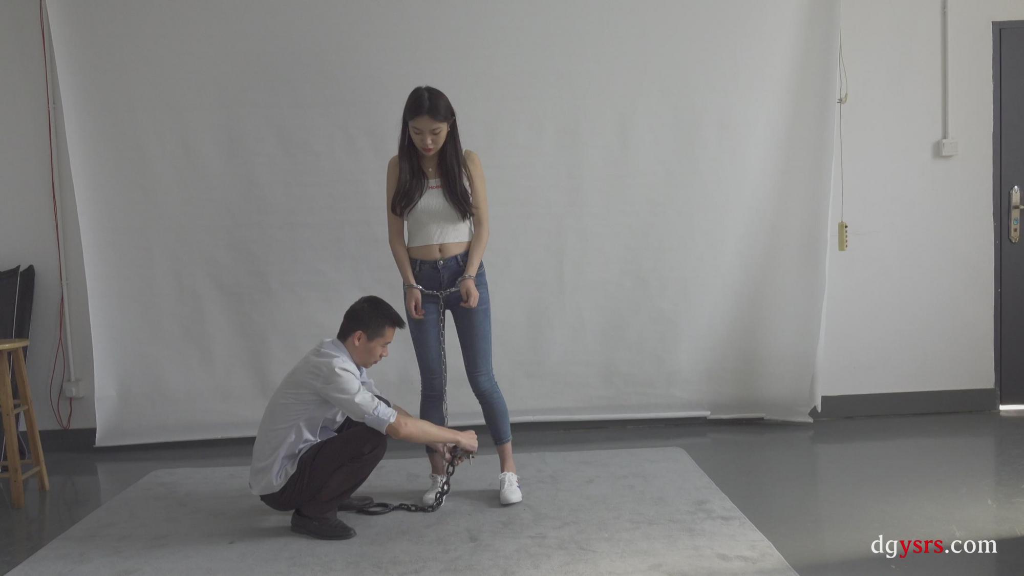 艺束人生 楚楚镣铐展示-逍遥自在