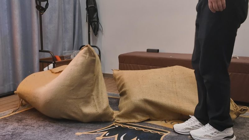 李大侠定制：《特战行动之诱捕》完整版-逍遥自在