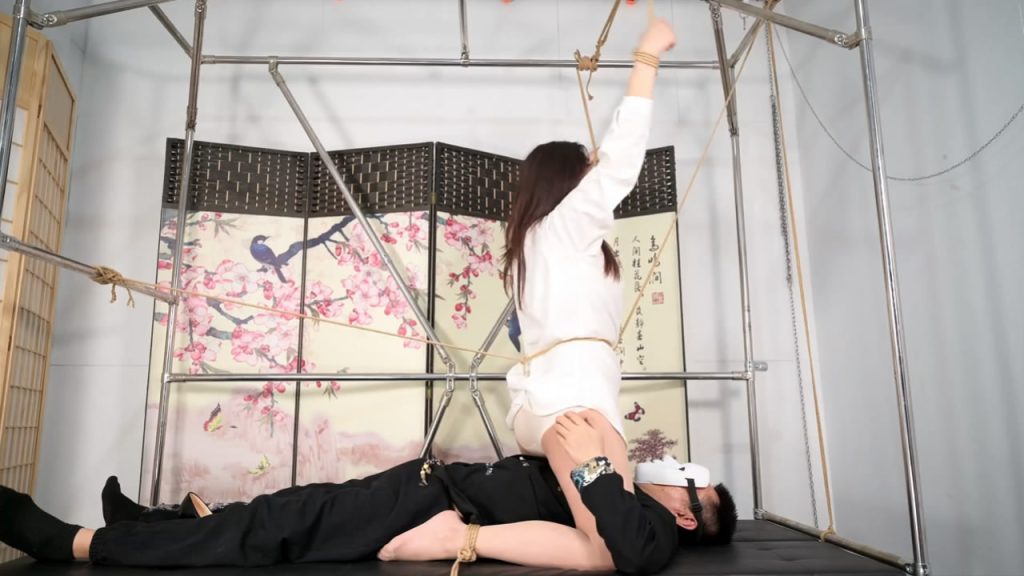 235939mf80eeiz5jtyyipy