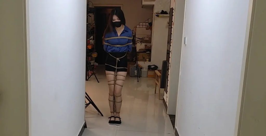 fe34d9f90f3b9eec9e72619b2d558a64