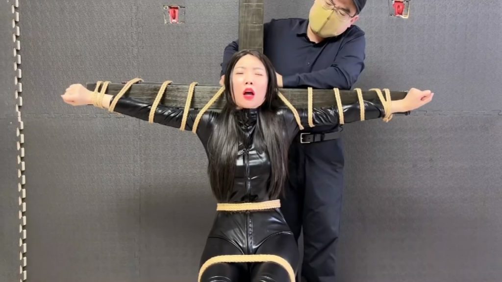 003731wb11q57qrq1n47ru