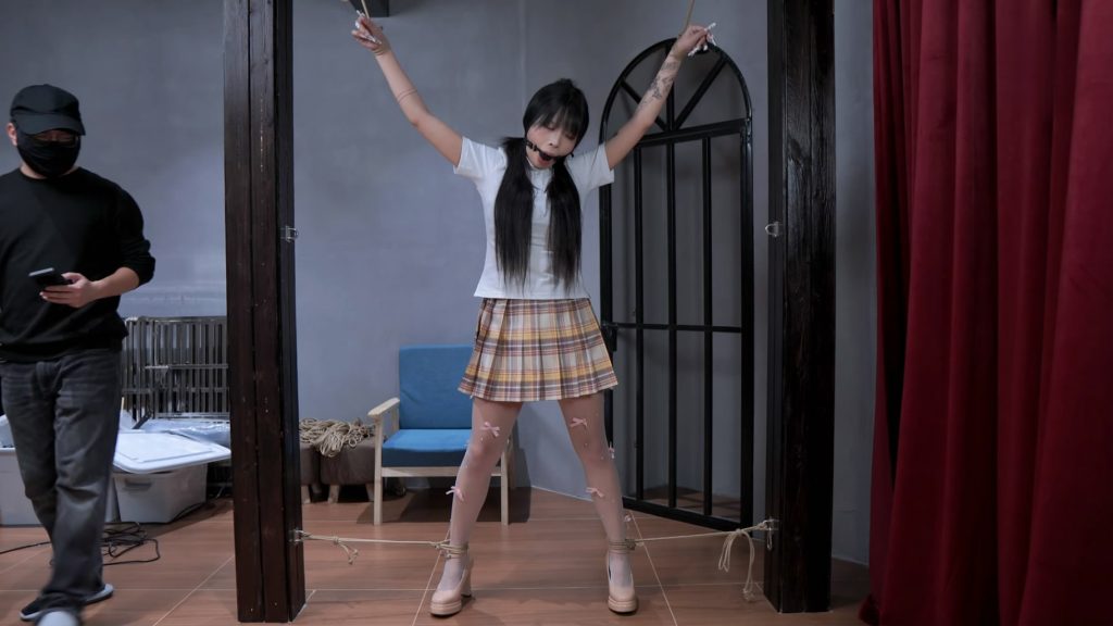 093621zguk2j2vd51b58dy