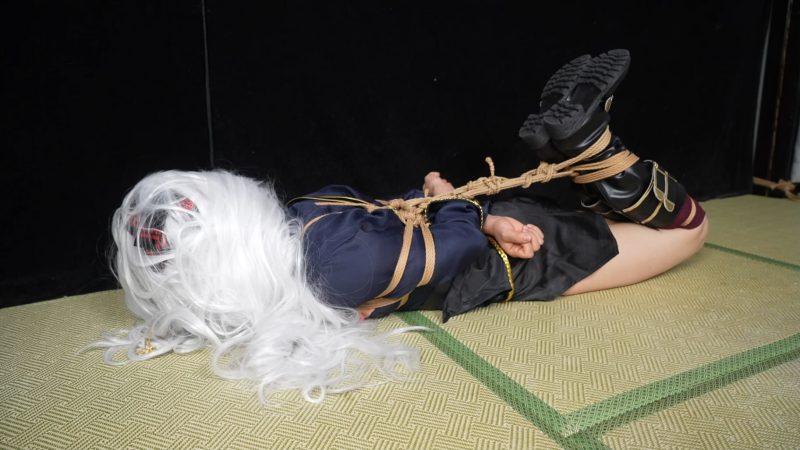 象人定拍-小0-空崎日奈来袭！！绝美cos加上无情暴虐！-逍遥自在