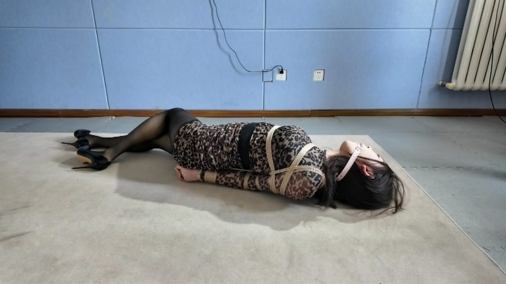 161448dkiozcxxuk30vge3