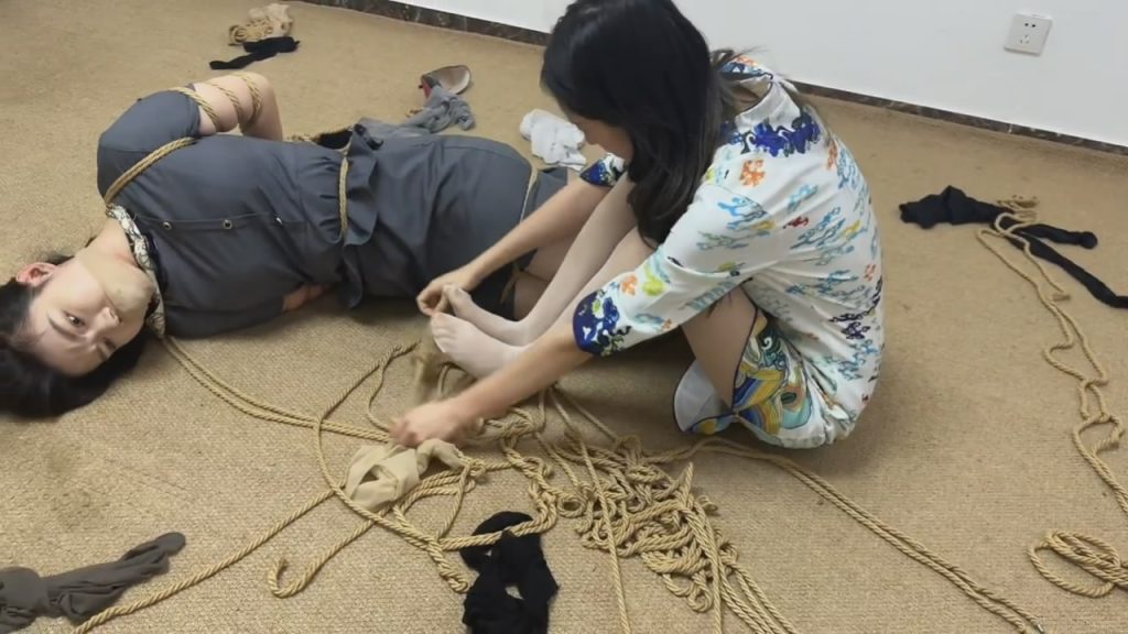 161723h0ddahq0elclm033