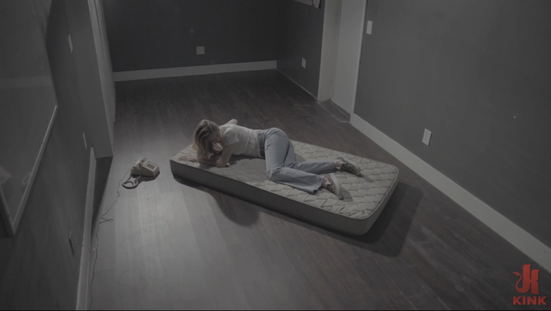 【欧美绳艺】Ashley Lane 惨遭囚禁虐待折磨-逍遥自在