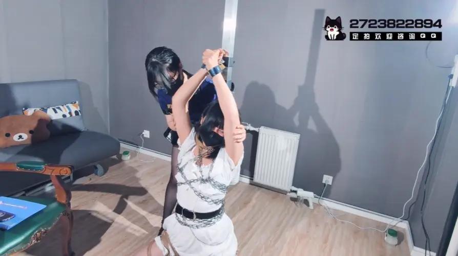 【BadCat】【妙妙X多比】【女囚多比的金属刑罚和紧缚放置 +片后采访】-逍遥自在