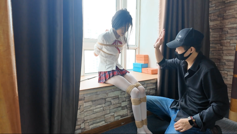 【一绳所爱】窗台上的M《白培培主演》-逍遥自在