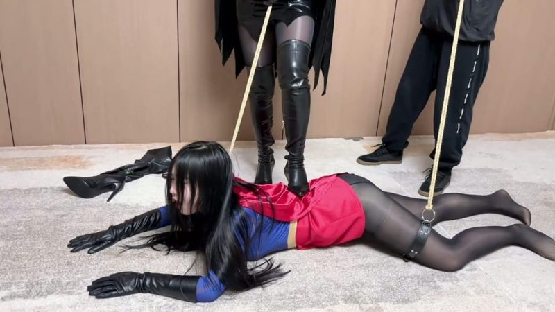 云雀定拍：李然、吴晗 女超人姐妹战败受辱-逍遥自在